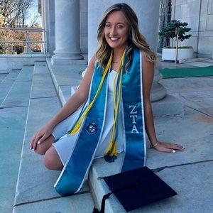 Meet your Posher, Halle